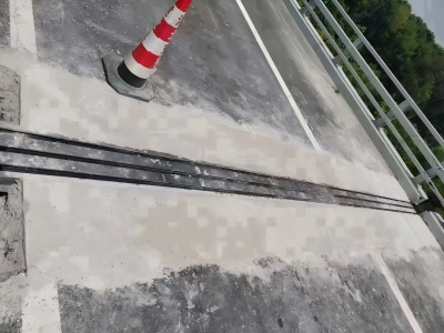 武陵伸缩缝更换后浇筑材料快速结构修补料速砼的产品特点及施工流程​